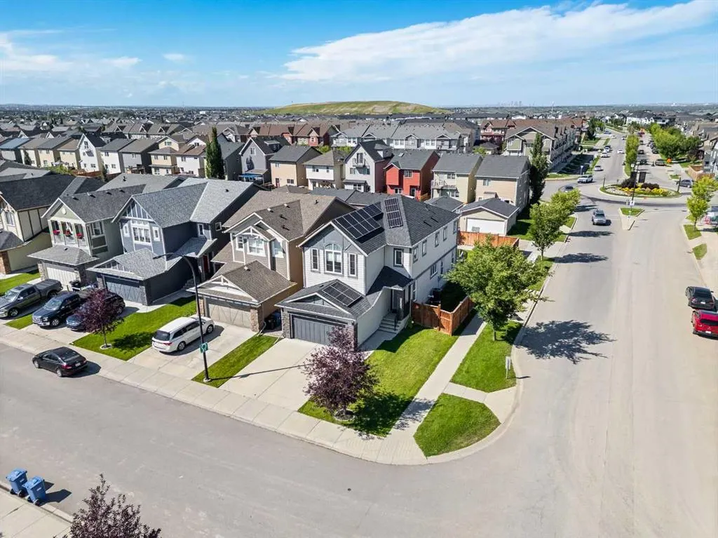 4 Legacy Court SE