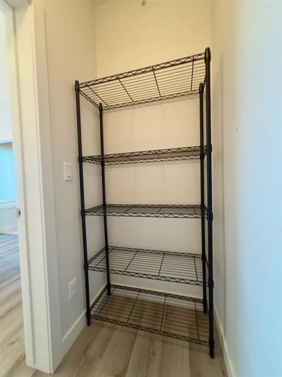 20 Walgrove SE, #415