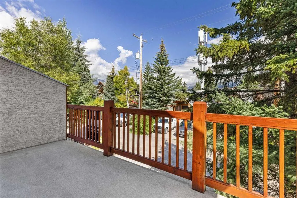 818 6 Street, #4