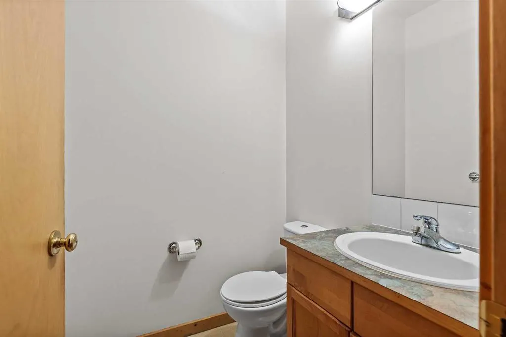 818 6 Street, #4