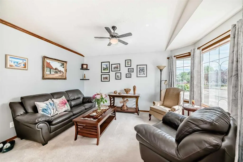 60 Cambridge Glen Drive