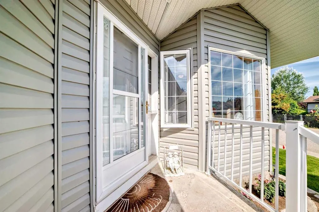 60 Cambridge Glen Drive