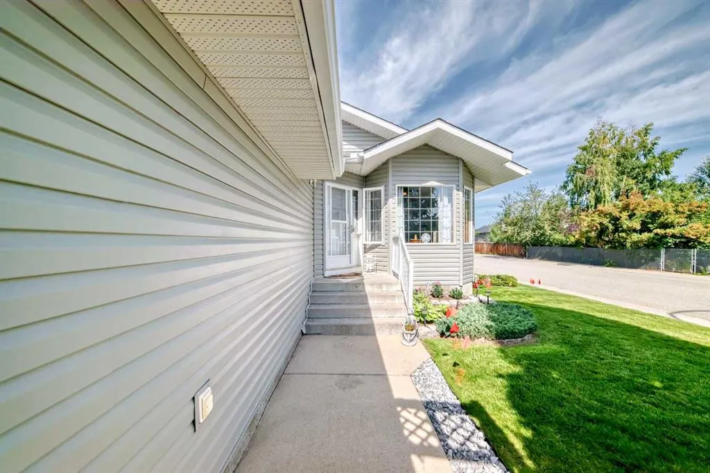 60 Cambridge Glen Drive