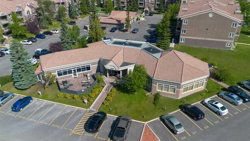 3212 Edenwold Heights NW, #12