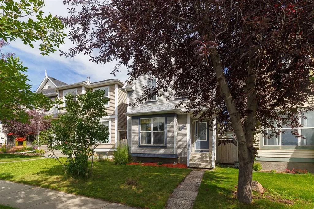 248 Prestwick Avenue SE