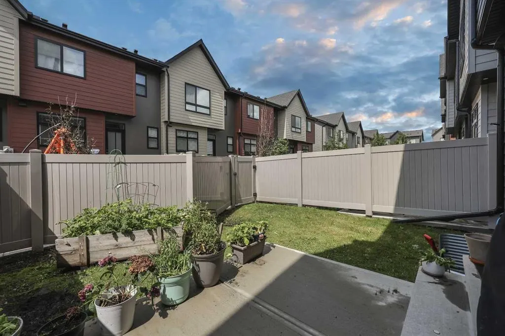 1224 Sage Meadows Gardens NW