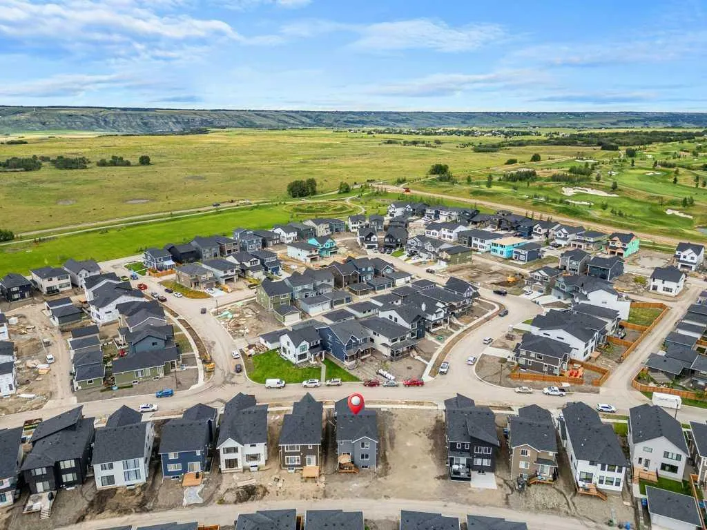 325 Grayling Manor