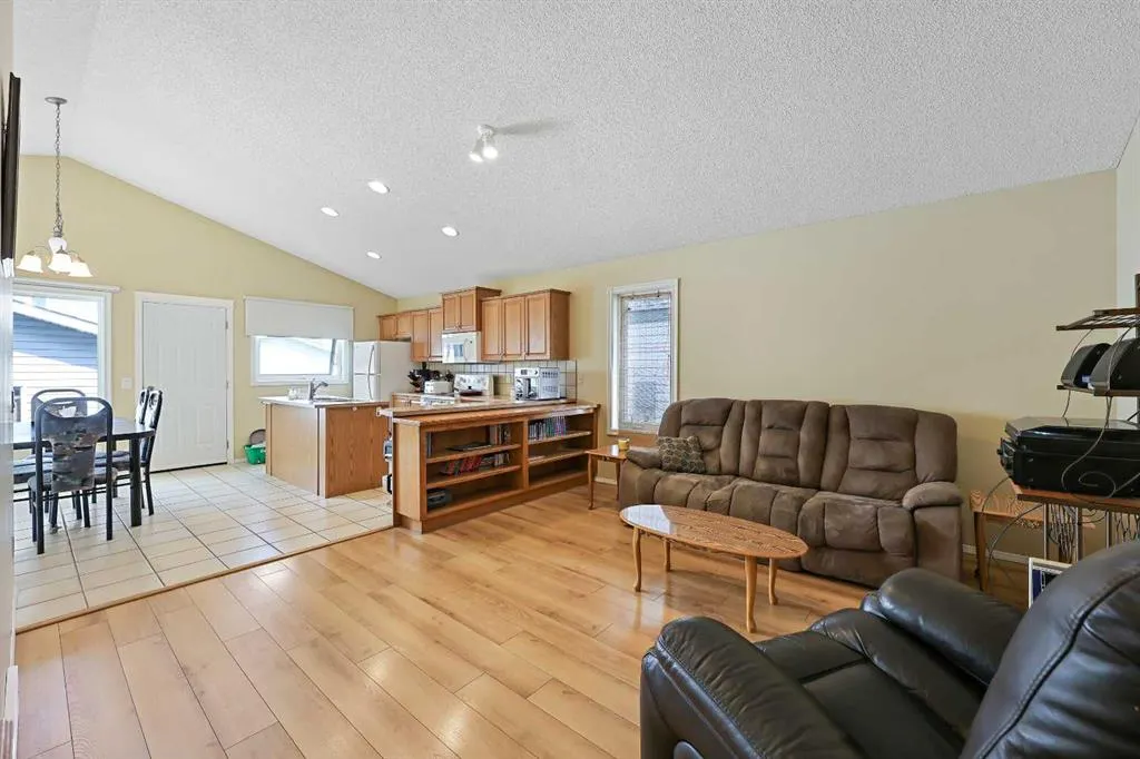 76 Prestwick Cove SE