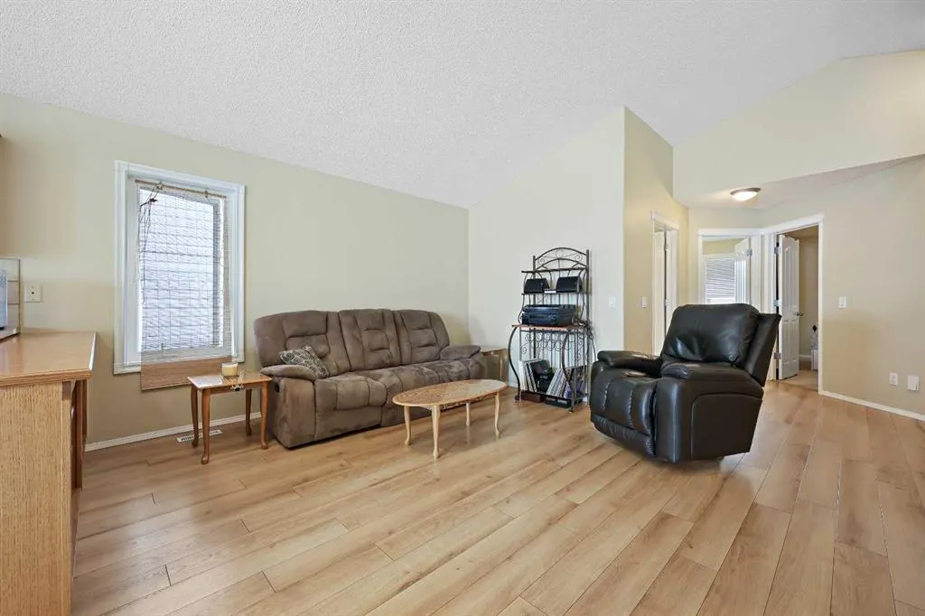76 Prestwick Cove SE