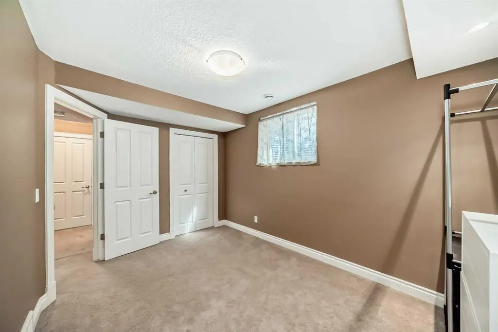97 Auburn Glen Drive SE