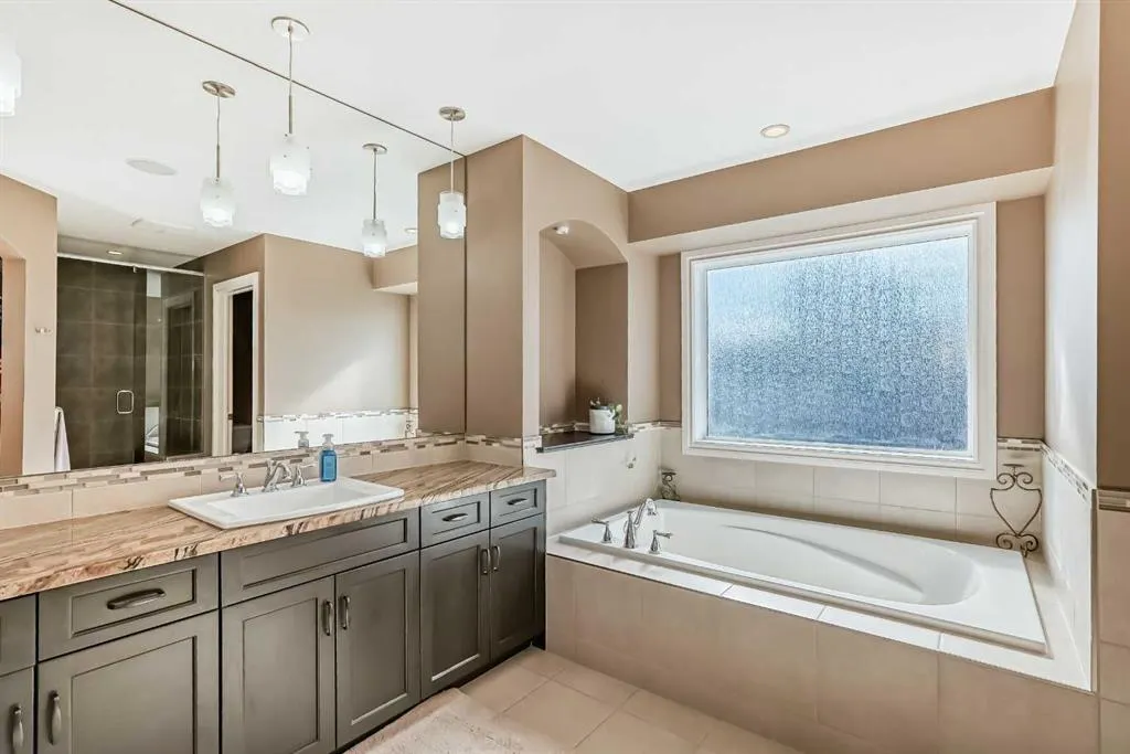 97 Auburn Glen Drive SE