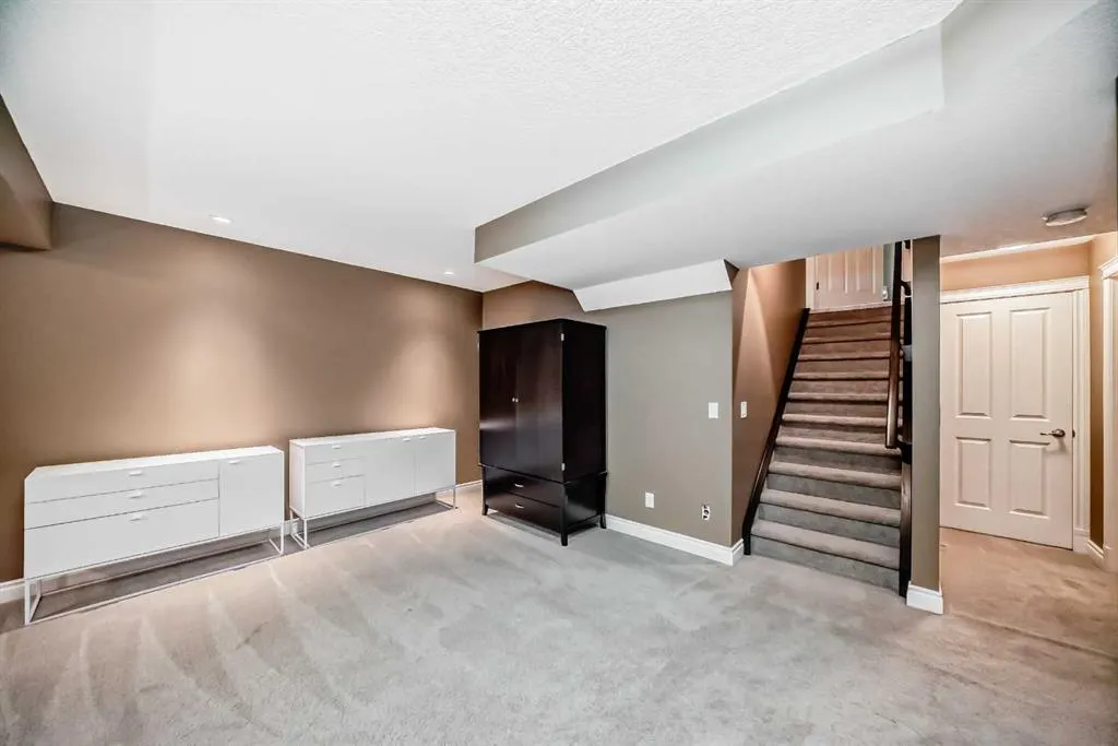 97 Auburn Glen Drive SE