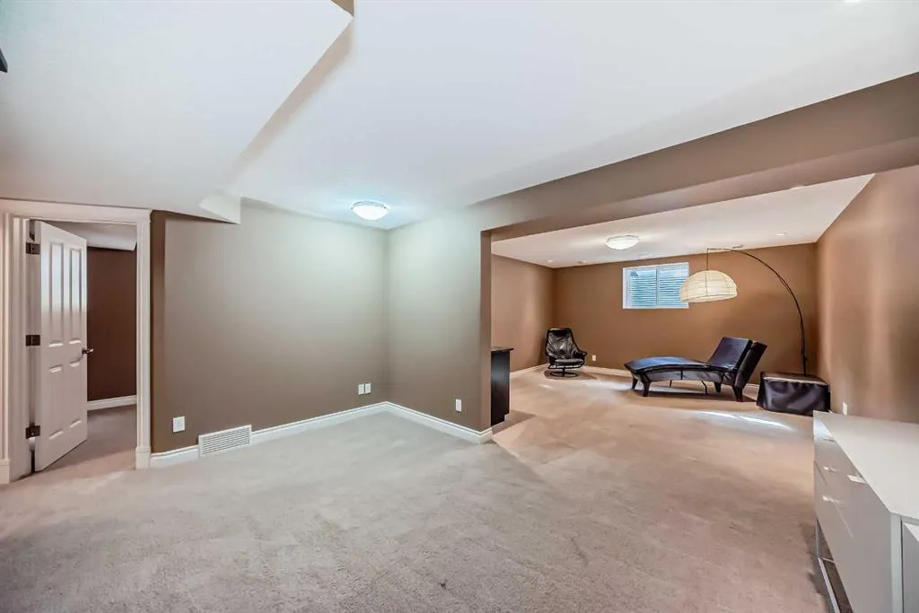 97 Auburn Glen Drive SE