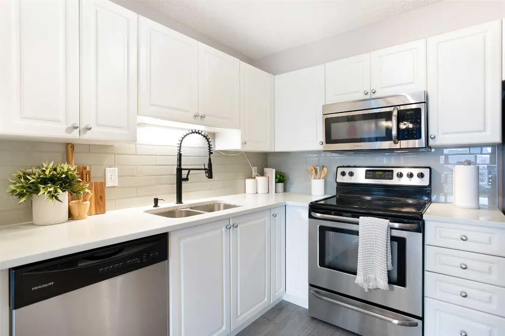 604 8 Street SW, #2308