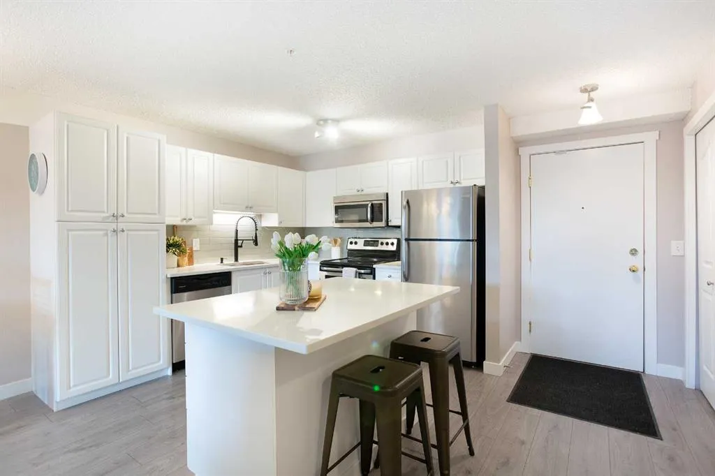604 8 Street SW, #2308