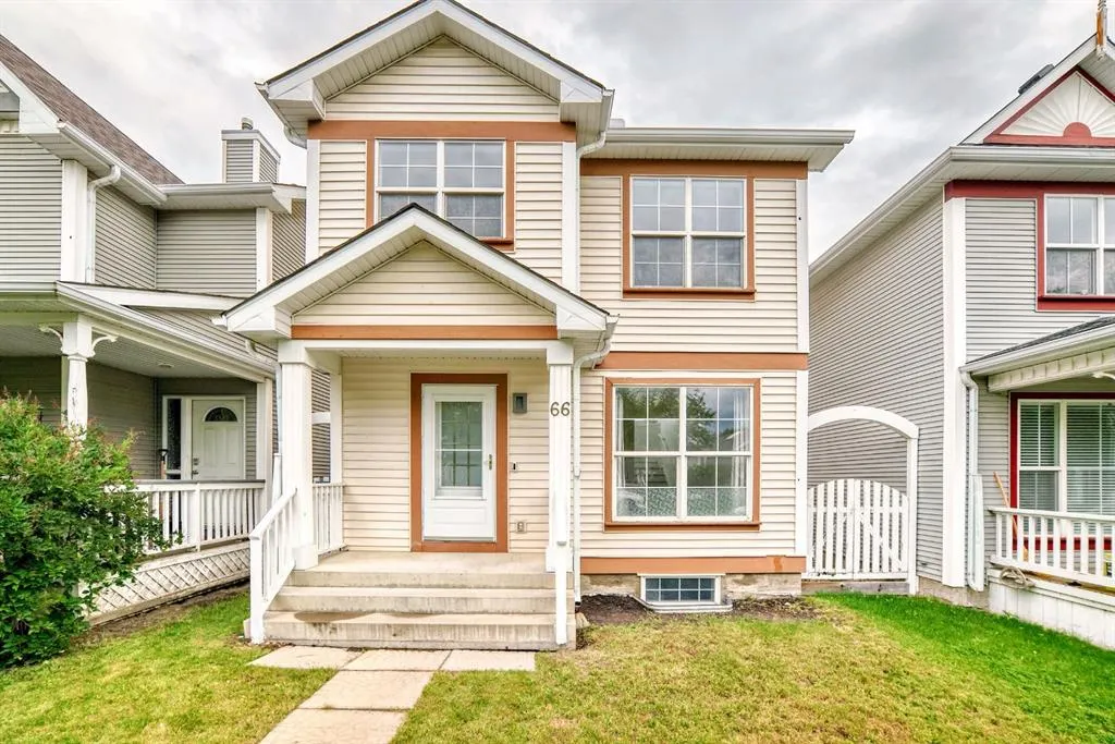 66 Prestwick Way SE