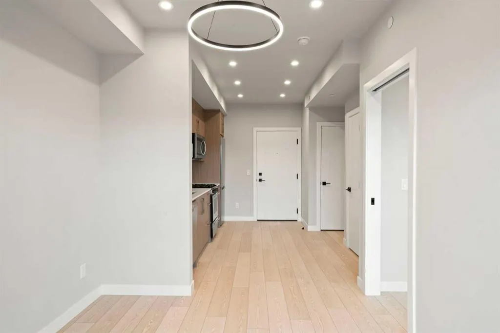 110 18A Street NW, #303