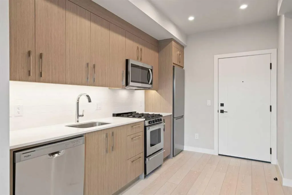 110 18A Street NW, #303