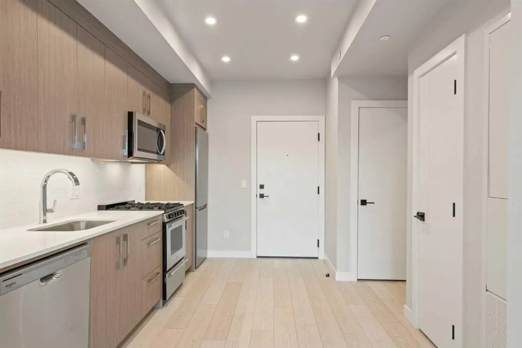 110 18A Street NW, #303