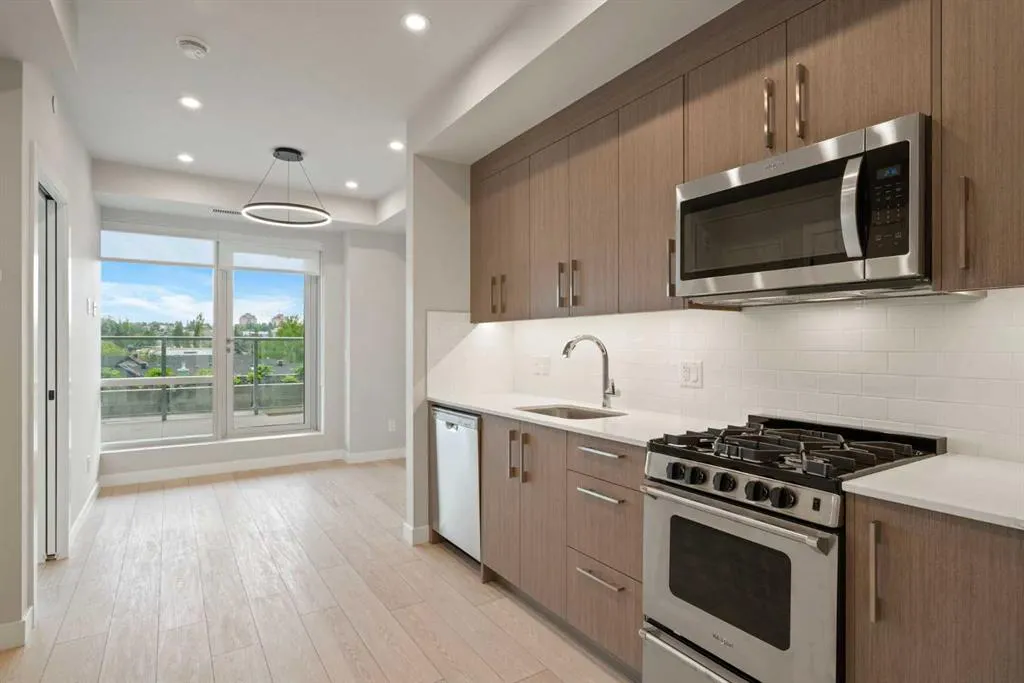 110 18A Street NW, #303