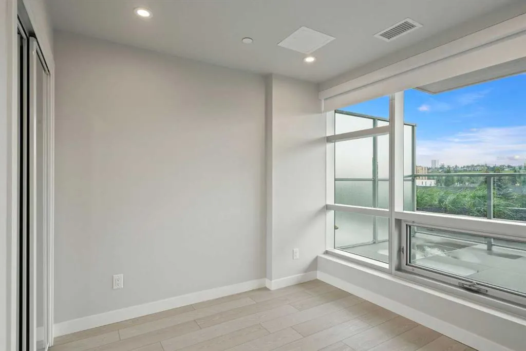 110 18A Street NW, #303