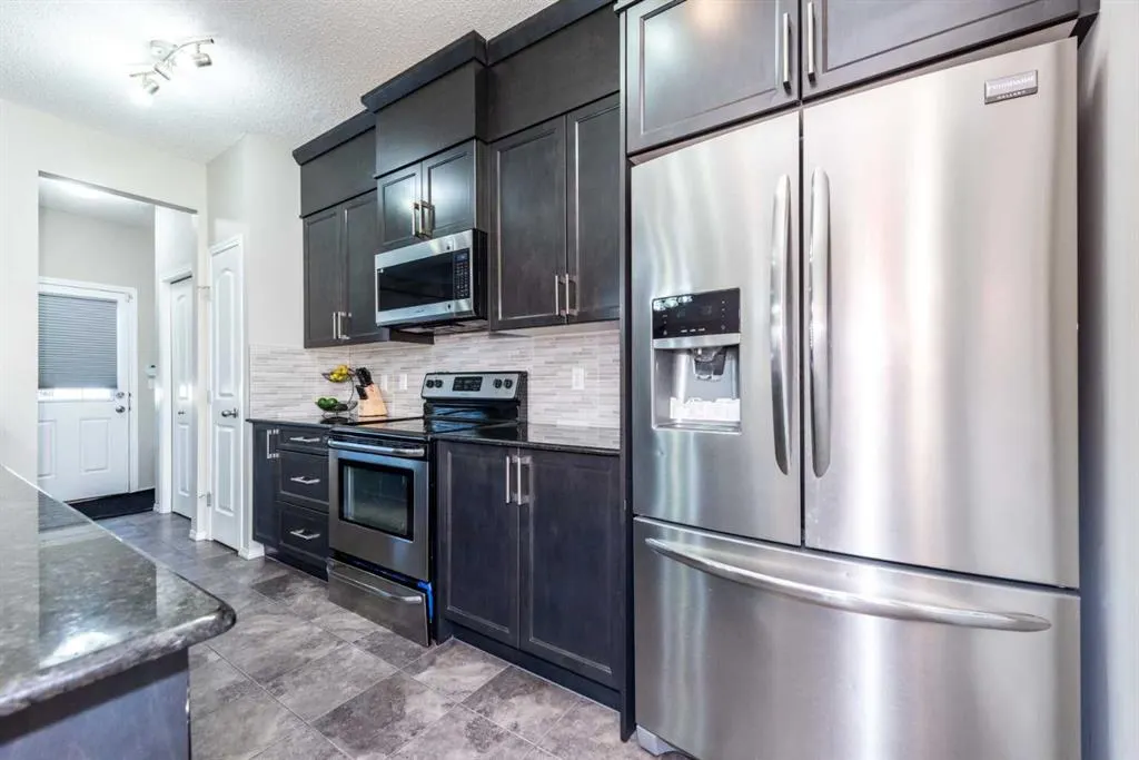 289 Skyview Ranch Boulevard NE