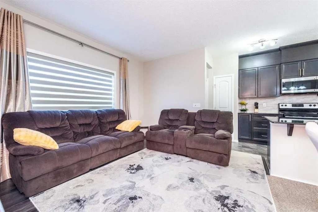 289 Skyview Ranch Boulevard NE