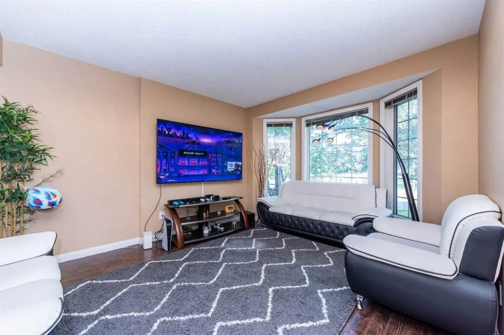 56 Abberfield Court NE