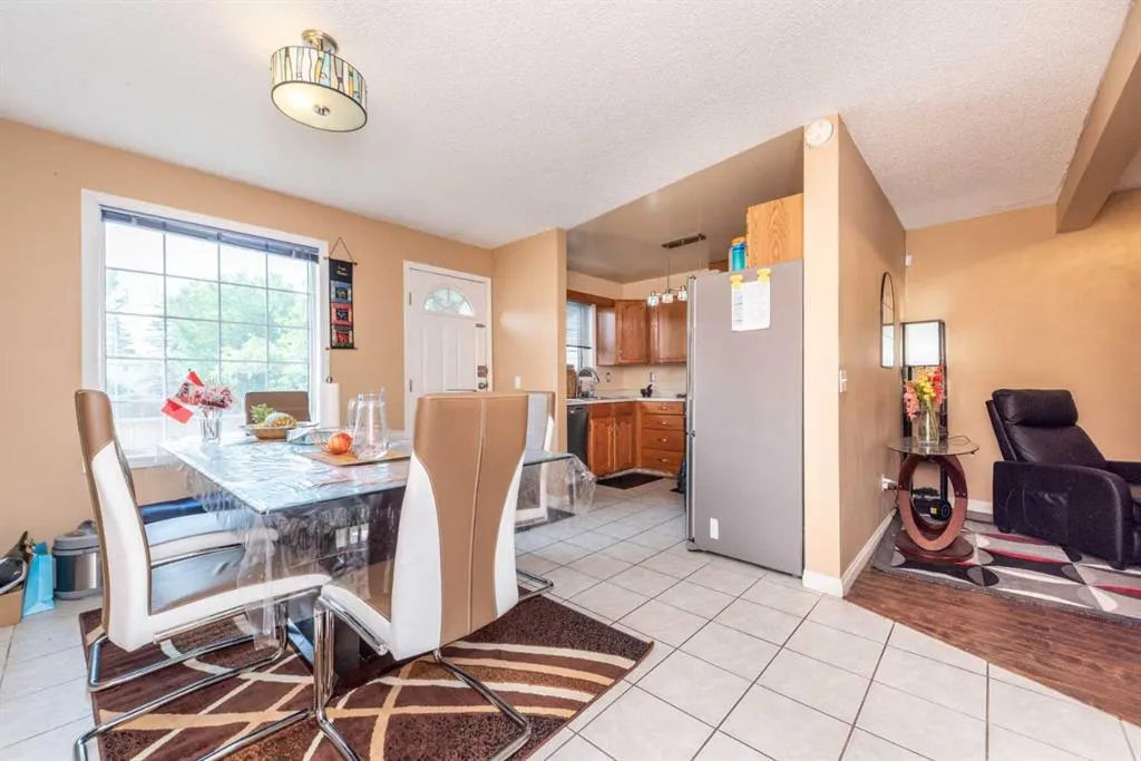 56 Abberfield Court NE