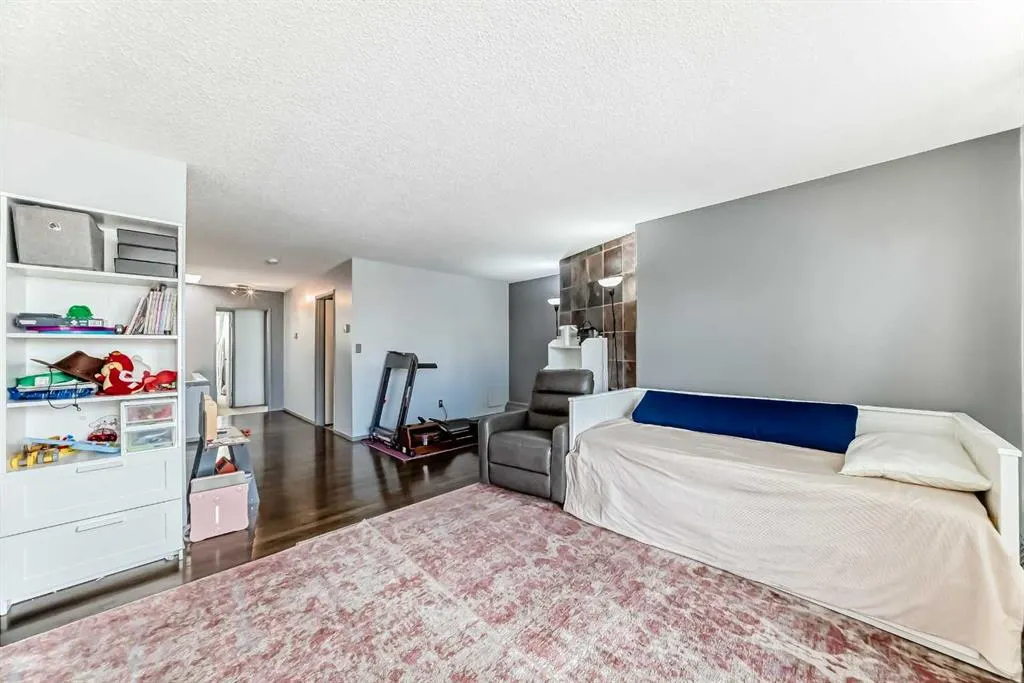 824 Royal Avenue SW, #405