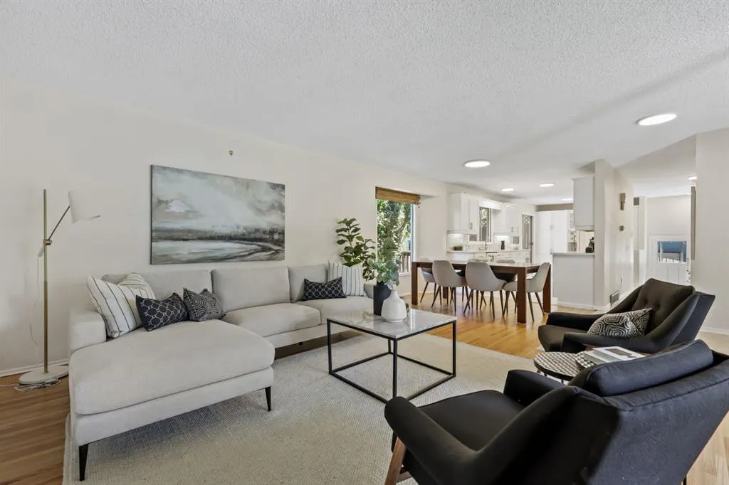 52 Palis Way SW