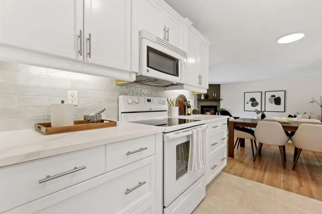 52 Palis Way SW