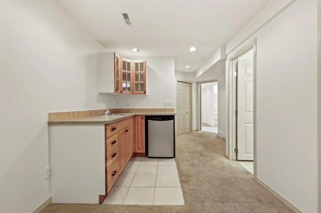 52 Palis Way SW