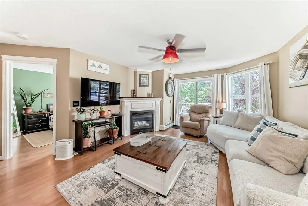 6900 Hunterview Drive NW, #204