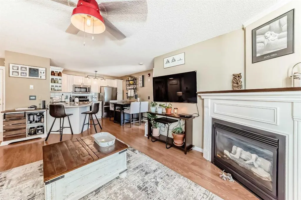 6900 Hunterview Drive NW, #204