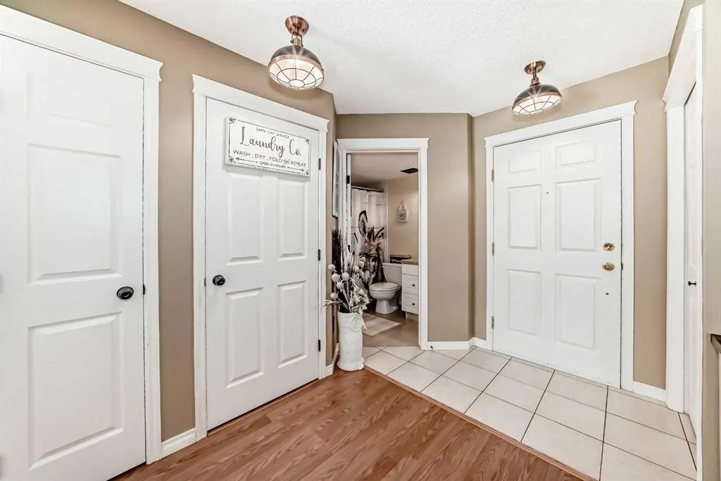 6900 Hunterview Drive NW, #204