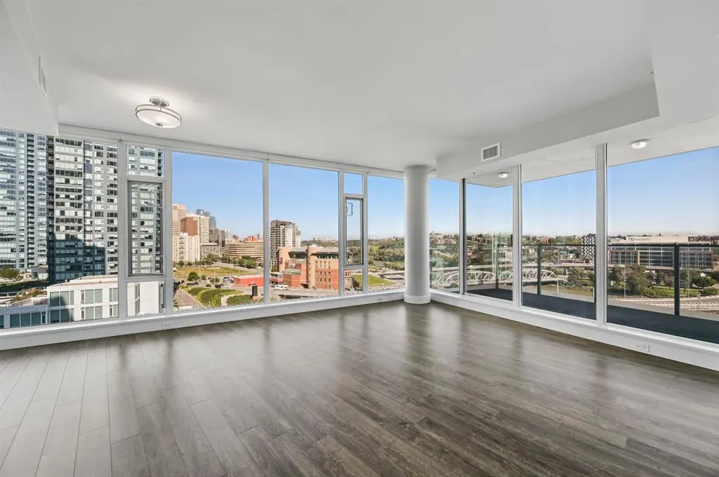 519 Riverfront Avenue SE, #1102