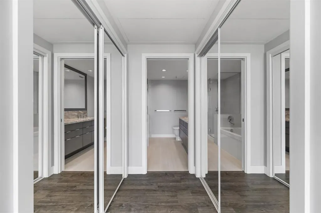 519 Riverfront Avenue SE, #1102