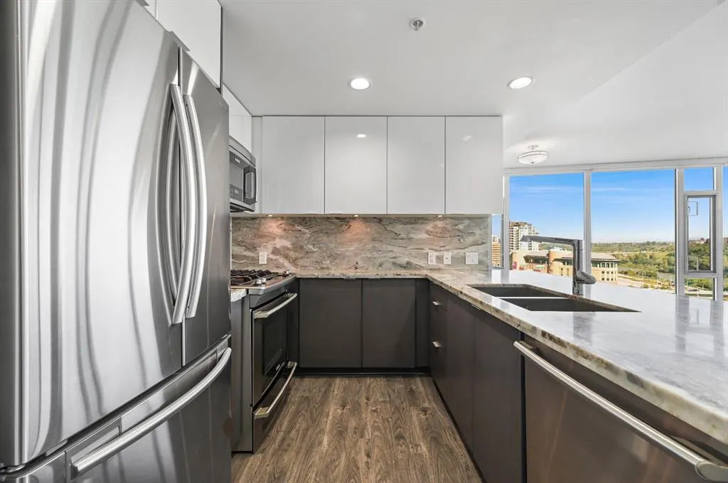 519 Riverfront Avenue SE, #1102