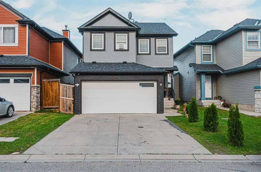 53 Saddlehorn Close NE