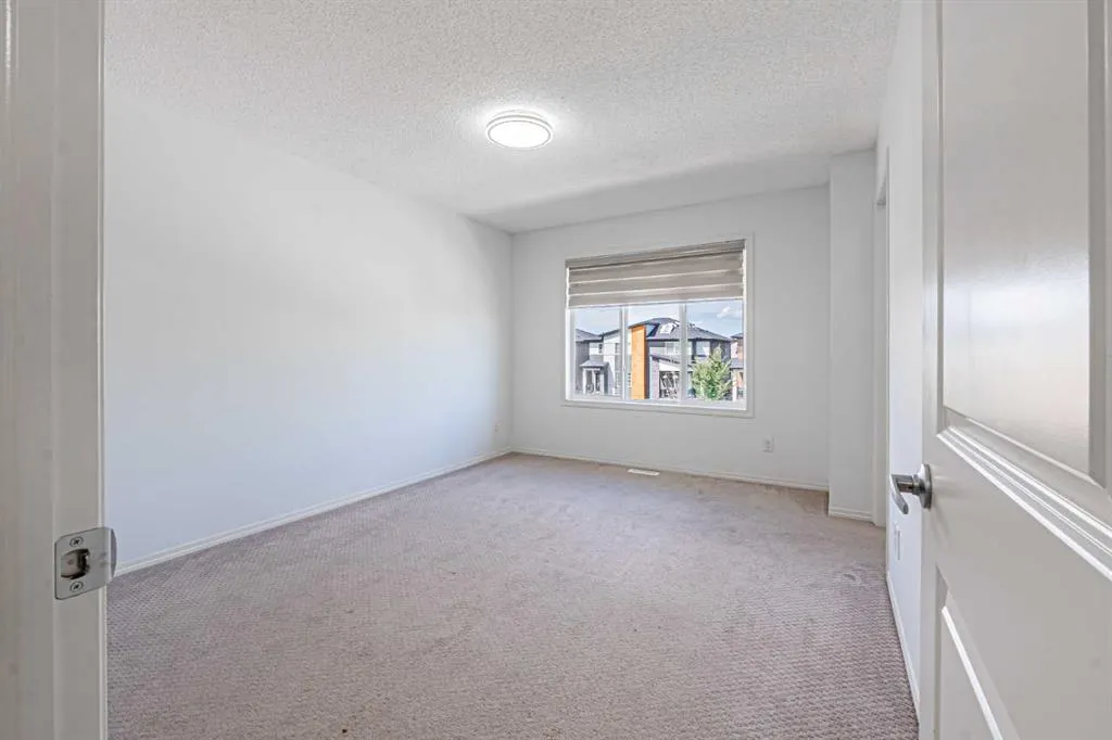 71 Cornerstone Avenue NE