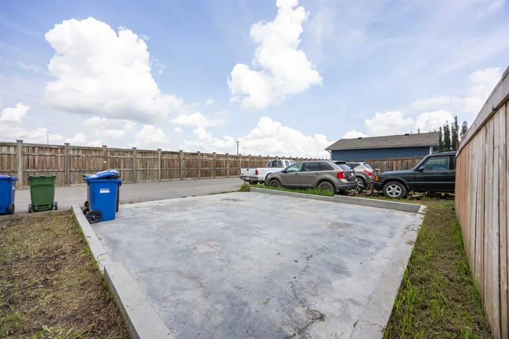 336 Marquis Heights SE