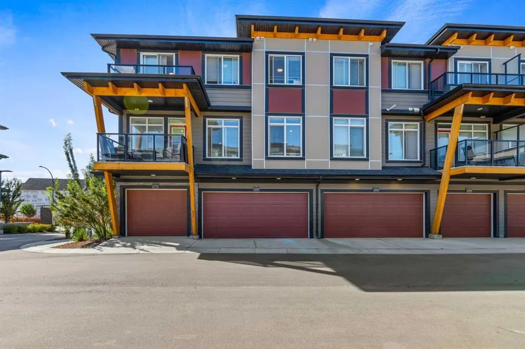 268 Seton Passage SE
