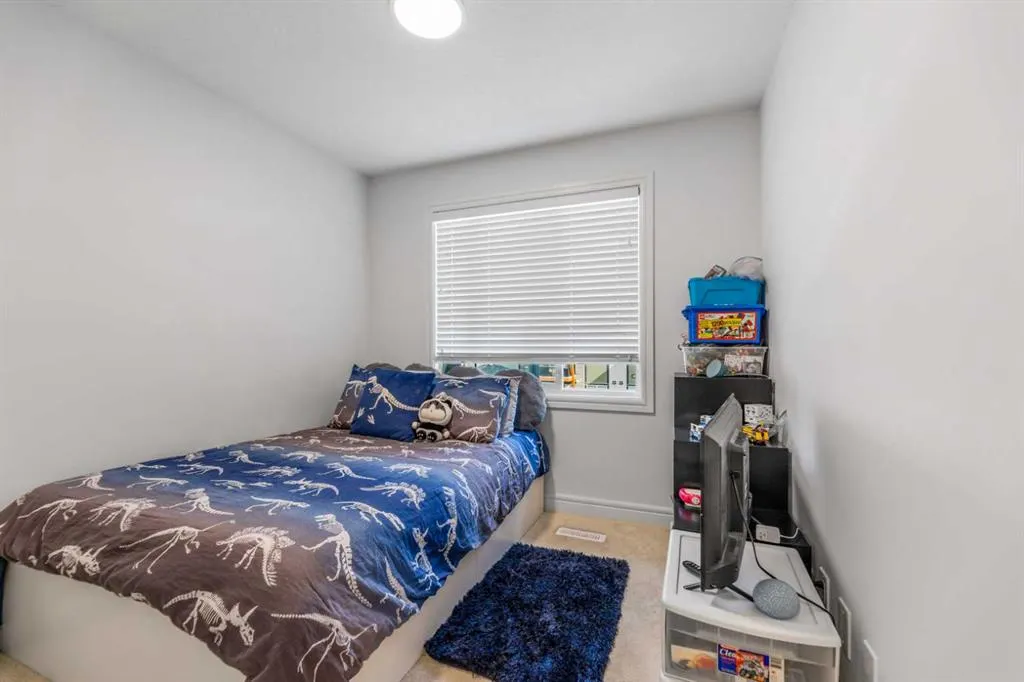 268 Seton Passage SE