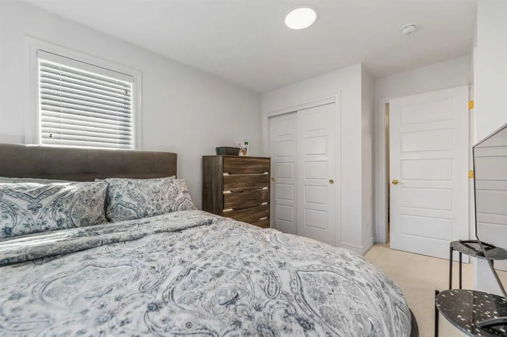 268 Seton Passage SE