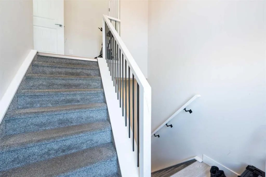 41 7 Avenue SE, #4
