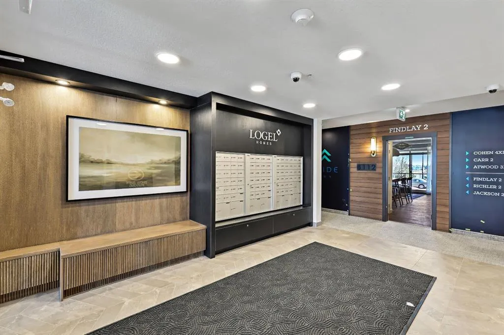 1802 Mahogany Boulevard SE, #8215