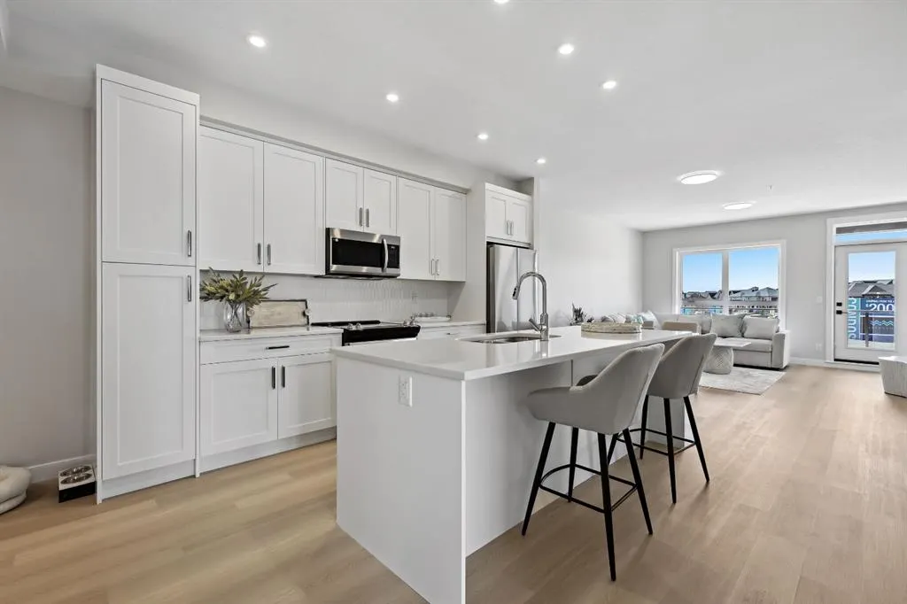 1802 Mahogany Boulevard SE, #8215