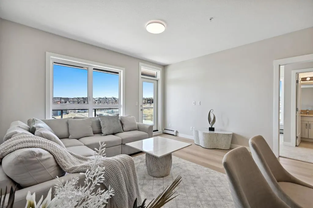 1802 Mahogany Boulevard SE, #8215