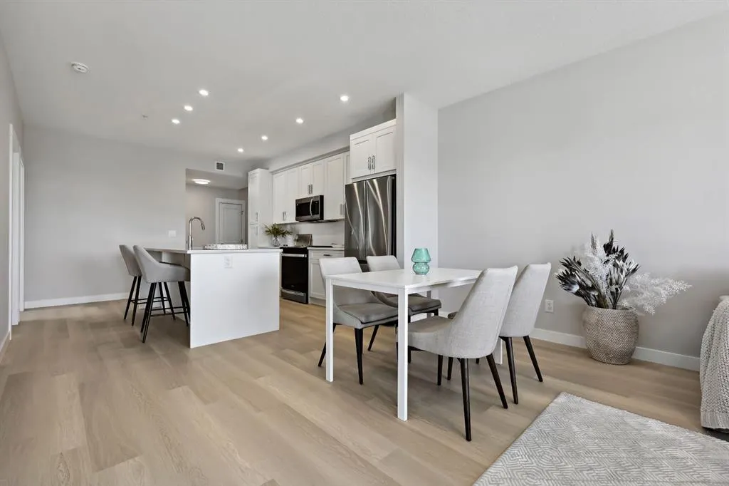 1802 Mahogany Boulevard SE, #8215